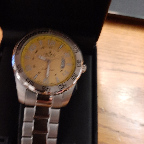 Man's watch - Picture 5 of 8